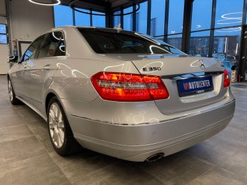 Mercedes-Benz E 350 CDI 4Matic *SPEEDTRONIIC*AHK*NAVI*SZHZ*