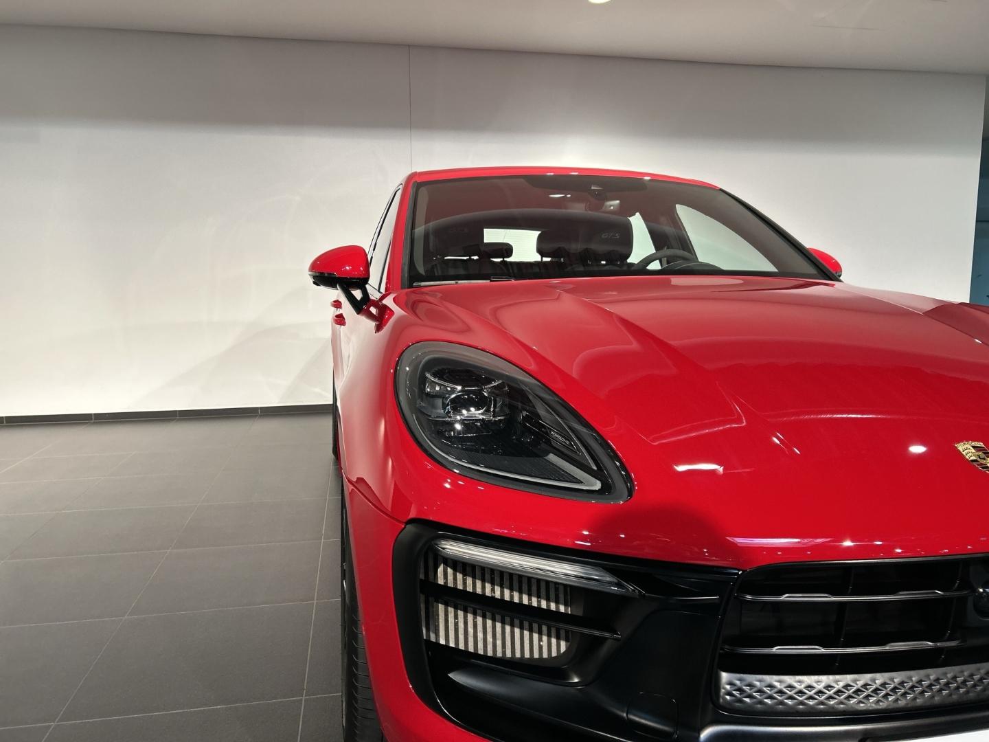 Porsche Macan GTS Burmester Surround-View Rückfahrkamera