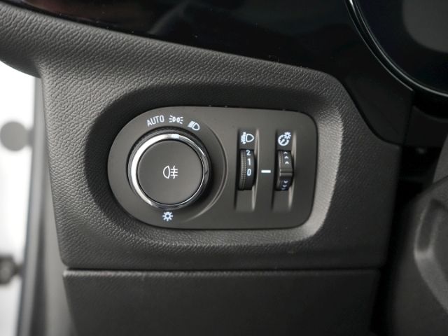 Corsa-e F EDITION 50kWH AT+RÜCKFAHRKAMERA+PARKPI