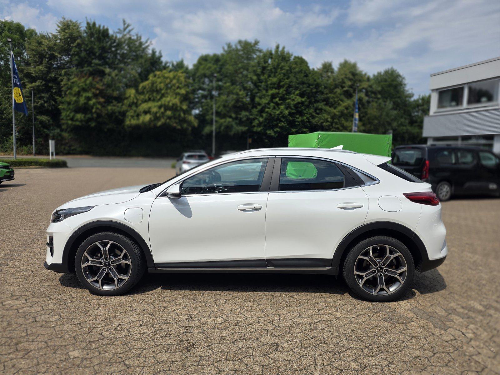 Kia XCeed Vision Plug-in ACC/NAVI/SHZ+LHZ/PDC+CAM/AL