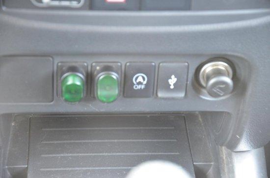 Mitsubishi L 200 4x4 2,4 DI-D Plus Doppelkabine AHK Klinaau