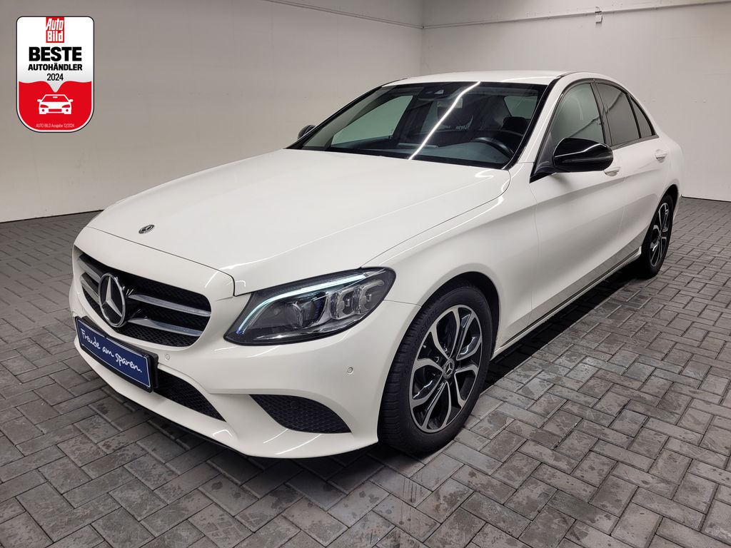 Mercedes-Benz C 220