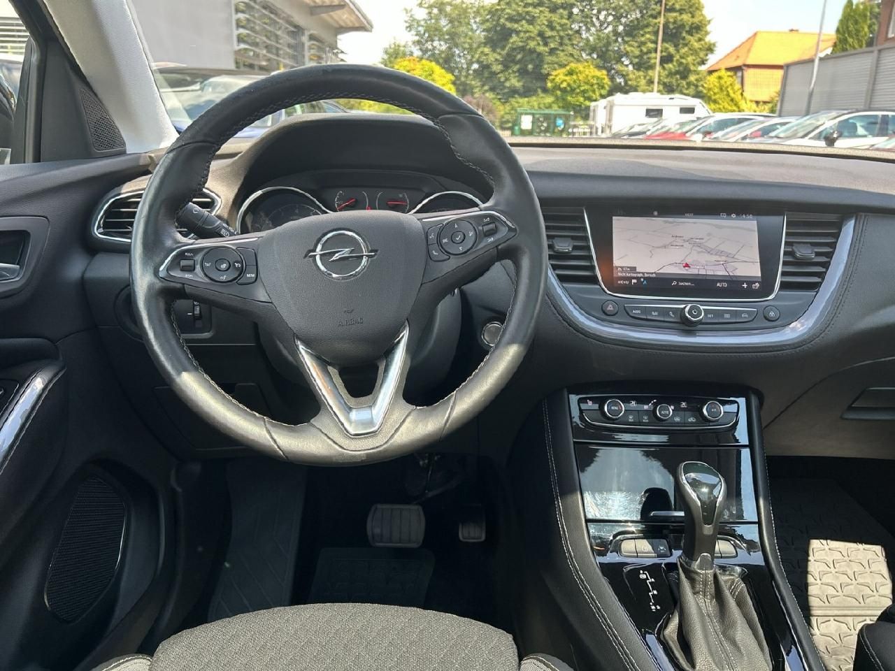 Fahrzeugabbildung Opel Grandland Innovation