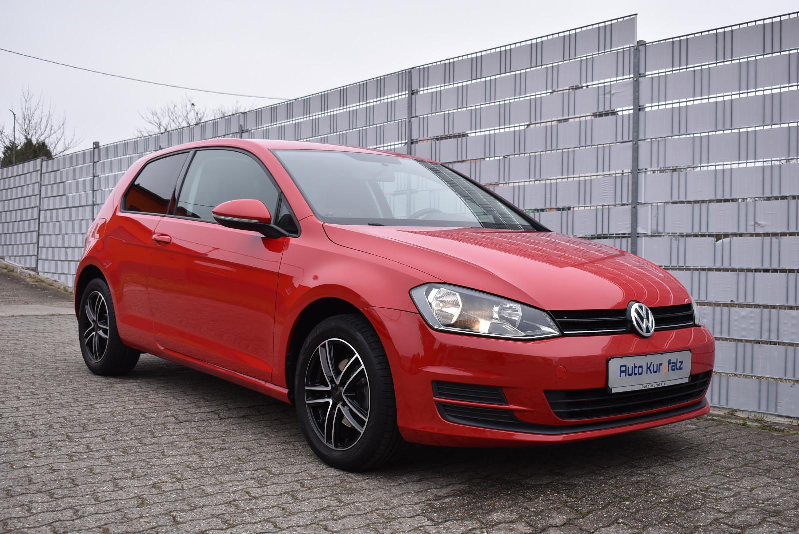 Volkswagen Golf VII Trendline 2.Hand erst 81000KM Tüv NEU