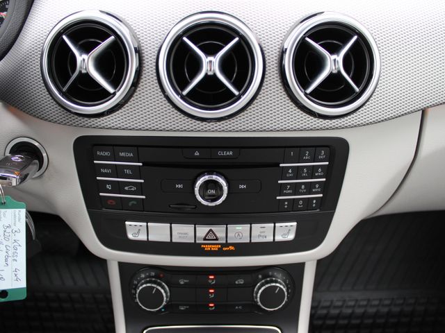 B Klasse 220 Urban 4Matic Leder*Navi