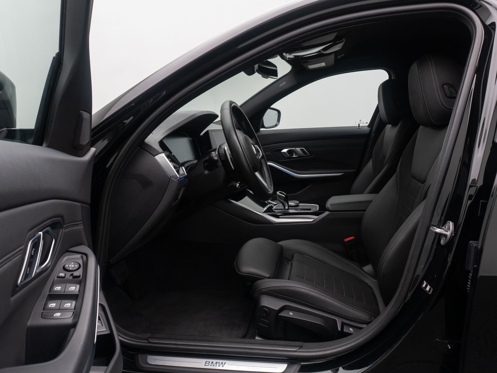 Fahrzeugabbildung BMW 320d Sport Line ACC DAB Komfort Laser HiFi Alarm