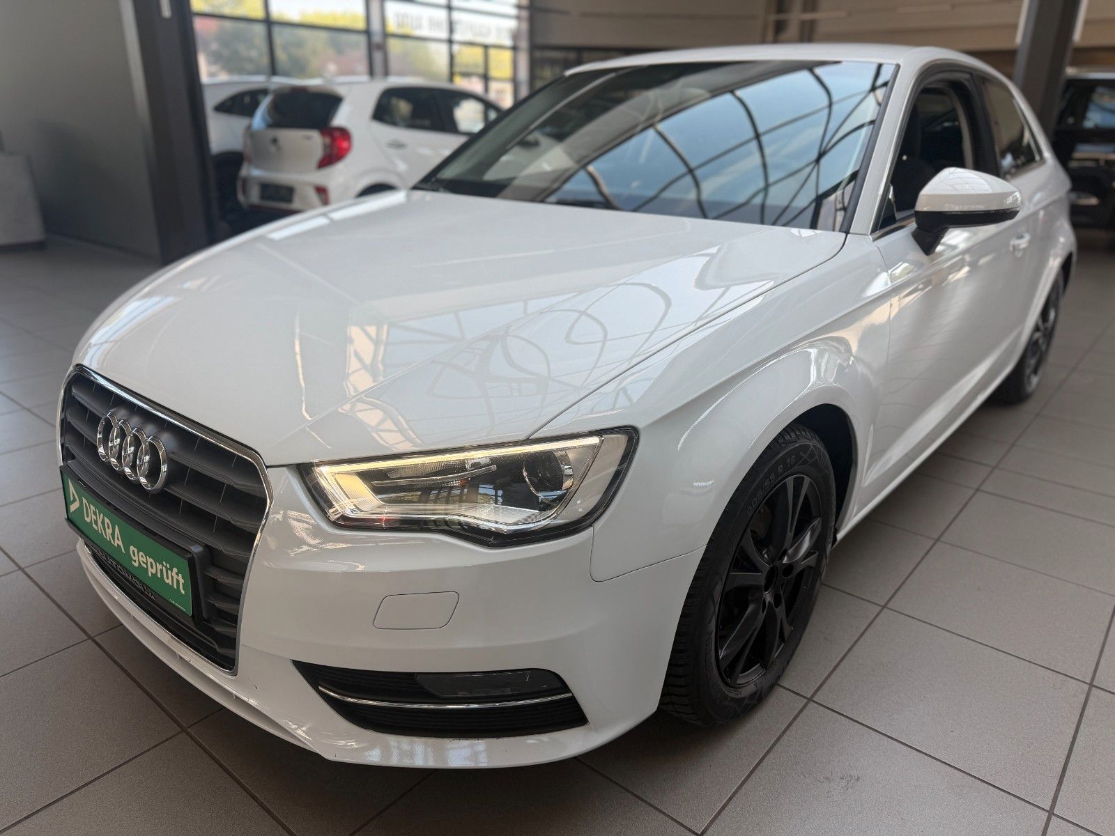 Audi A3 - 1