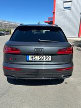 Audi SQ5 3.0 TFSI tiptronic quattro - - Audi SQ5 mit Benzin-Antrieb