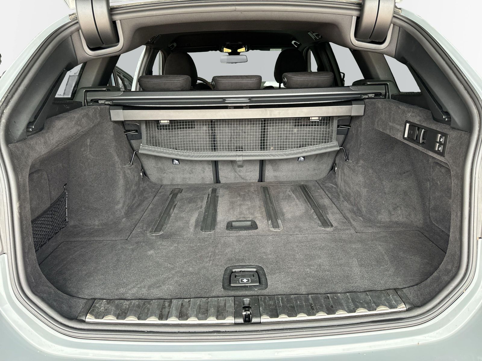 BMW 330 - Bild 16