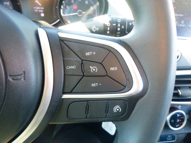 Fahrzeugabbildung Fiat 500X 1.3 GSE, Cross>AUT/Einparkhilfe/TEMP<