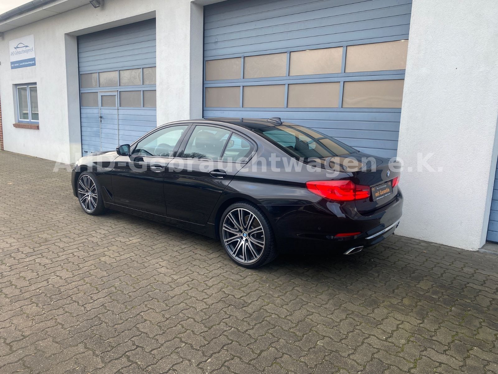 Fahrzeugabbildung BMW 540 5 Limousine 540 d xDrive Luxury Line
