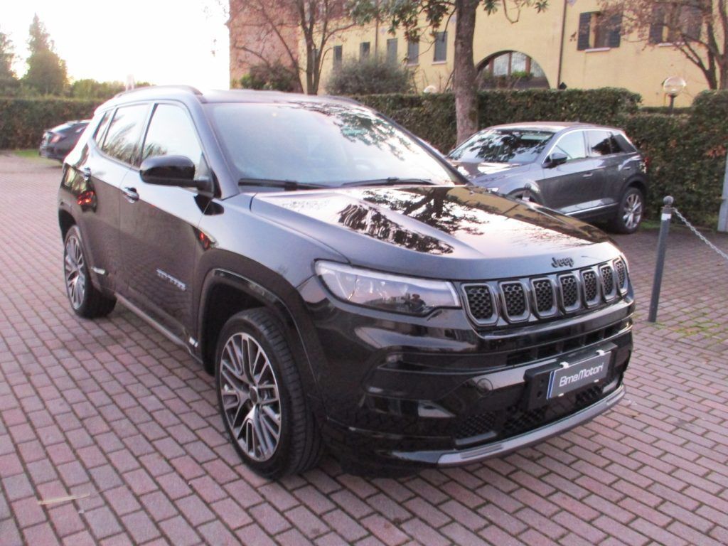 Jeep Compass 1.5 Turbo T4 130 CV MHEV 2WD Summit imagem 2