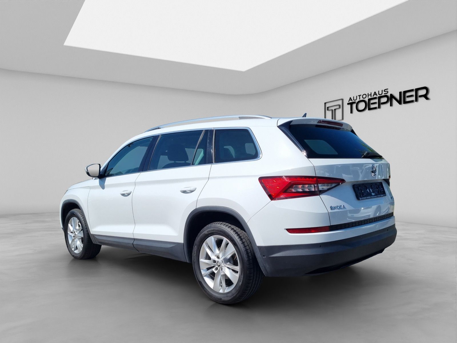 Fahrzeugabbildung SKODA Kodiaq Style 4x4 2,0 TSI DSG Navi AHK ACC