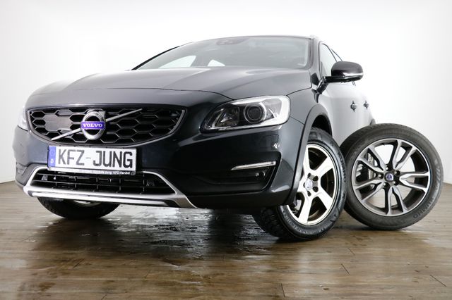 Volvo V60 Cross Country Summum AWD*DAB*Navi*Leder*