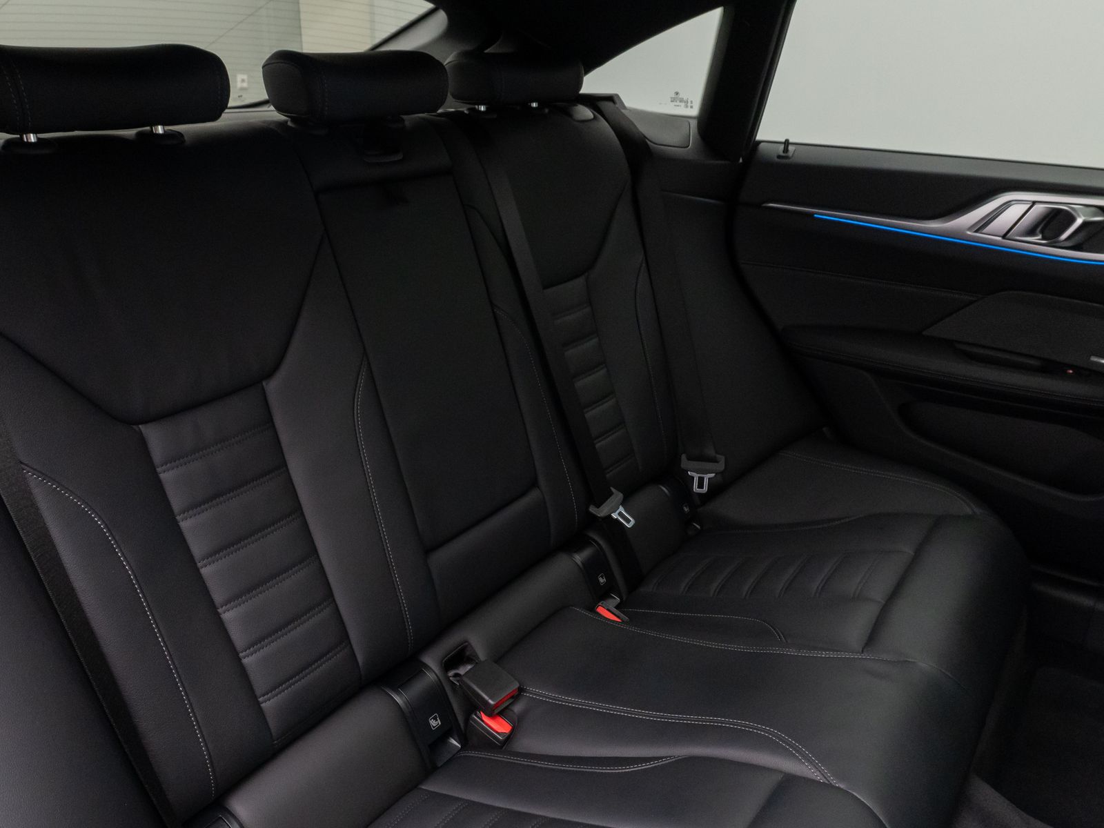 Fahrzeugabbildung BMW i4 M50 Gran Coupè Glasdach 360°HUD DAB H/K ACC