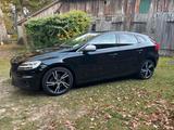 Volvo V40 T2 R Design Business-Paket - Volvo V40: R Design