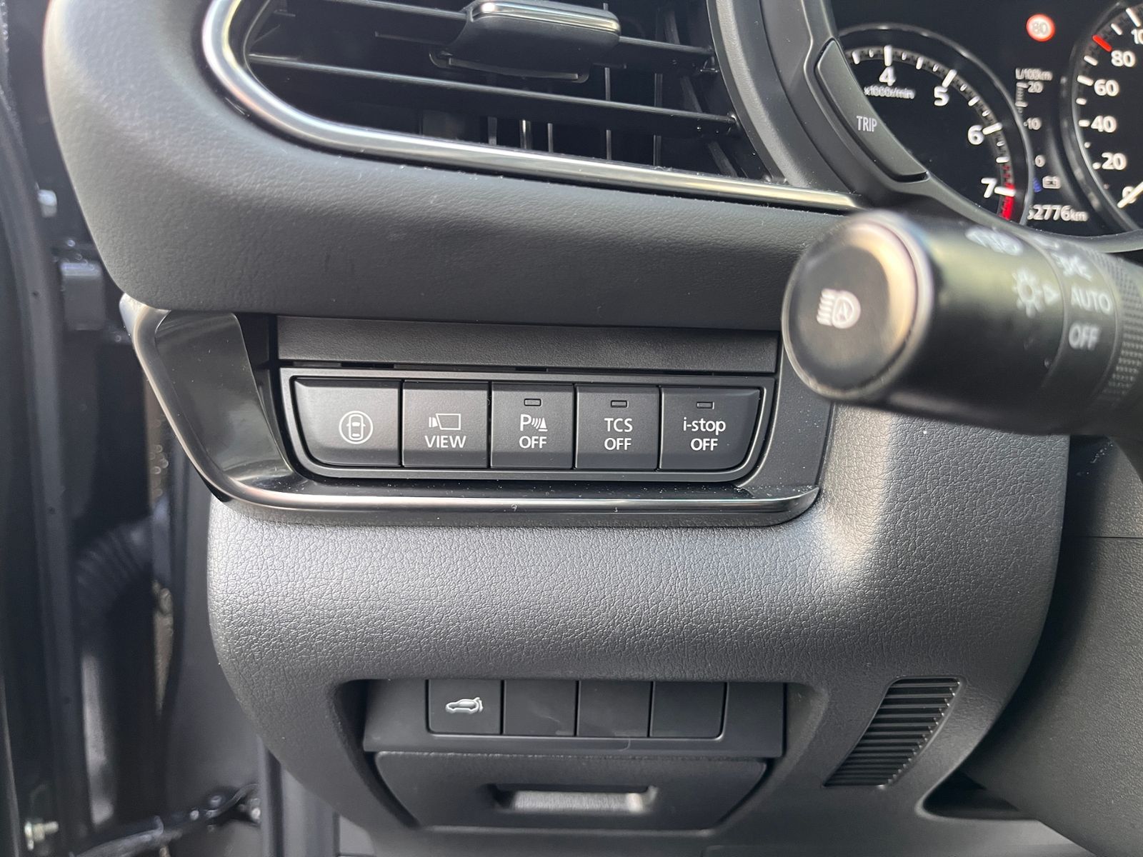 Fahrzeugabbildung Mazda CX-30 Selection AWD AHK 360° MATRIX LED NAV 18"