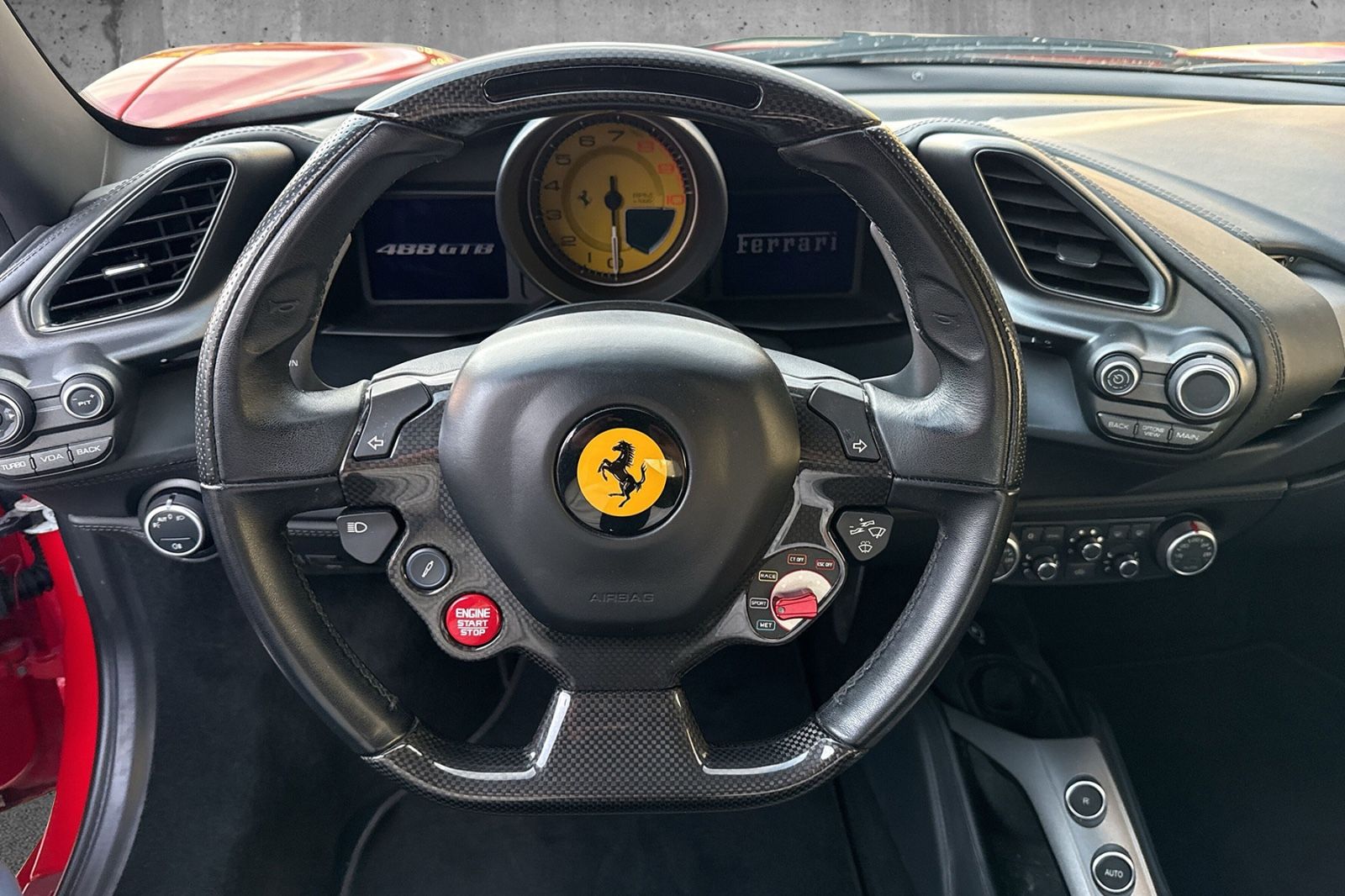 Fahrzeugabbildung Ferrari 488 GTB*Dt.Auto*LED Lenkrad*Kamera*Embleme