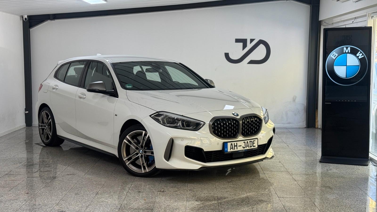 BMW M135 i xDrive*Shadowline*Sportsitze*KeylessEntry