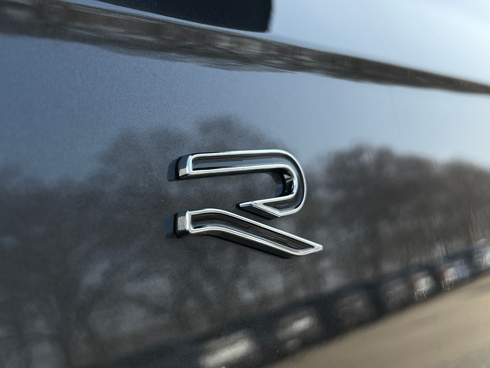 Fahrzeugabbildung Volkswagen Touareg R-Line FINAL EDITION V6 TDI SCR 4MOTION