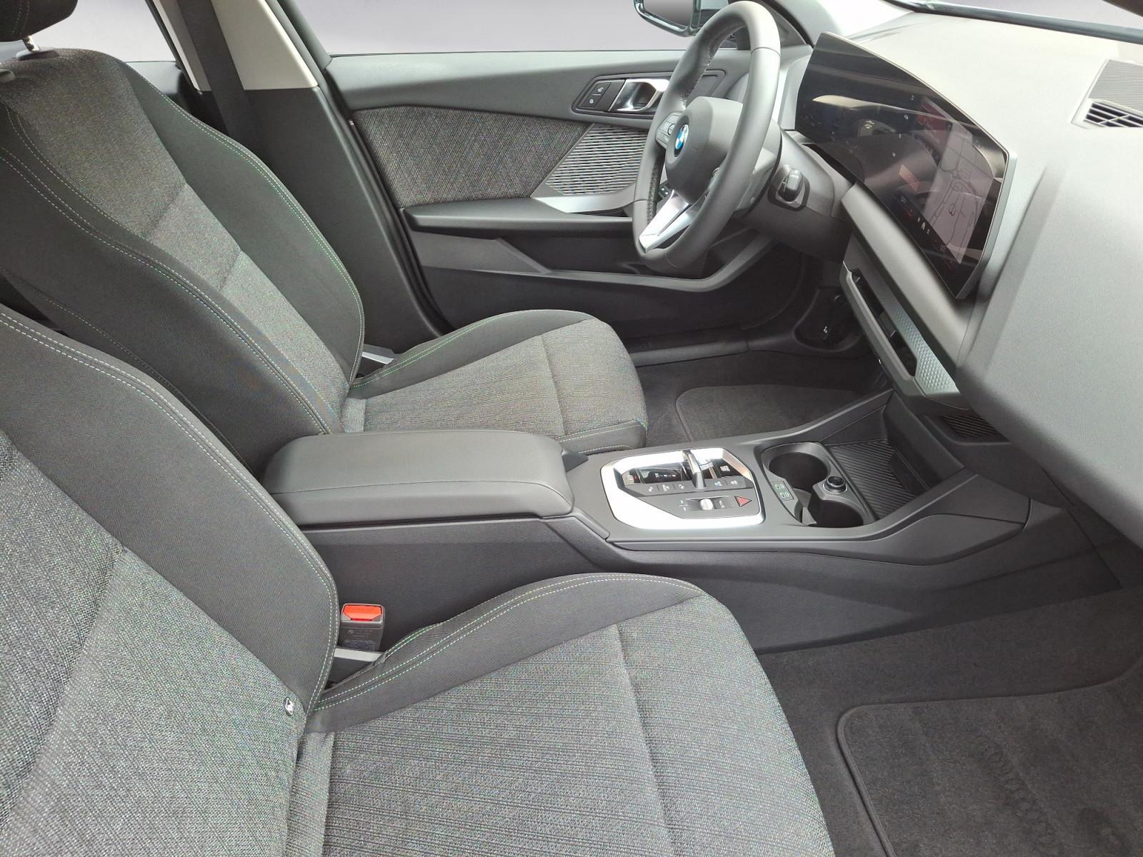 BMW 1 Series Steptronic Navi DSG Bluetooth PDC Kurvenlich, миниатюра 12
