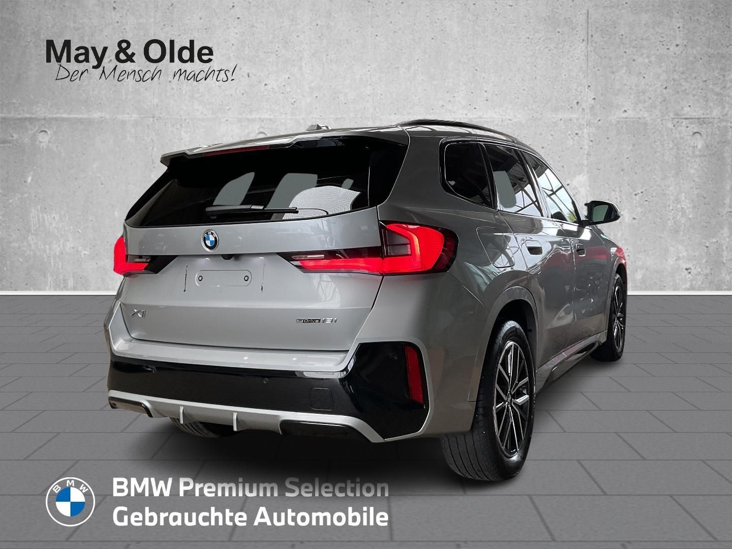 BMW X1 sDrive18i M Sportpaket Pano Navi Digi-CP Soun foto 3