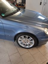 Mercedes-Benz E 280 4MATIC AVANTGARDE Avantgarde - Mercedes-Benz E 280: 4matic