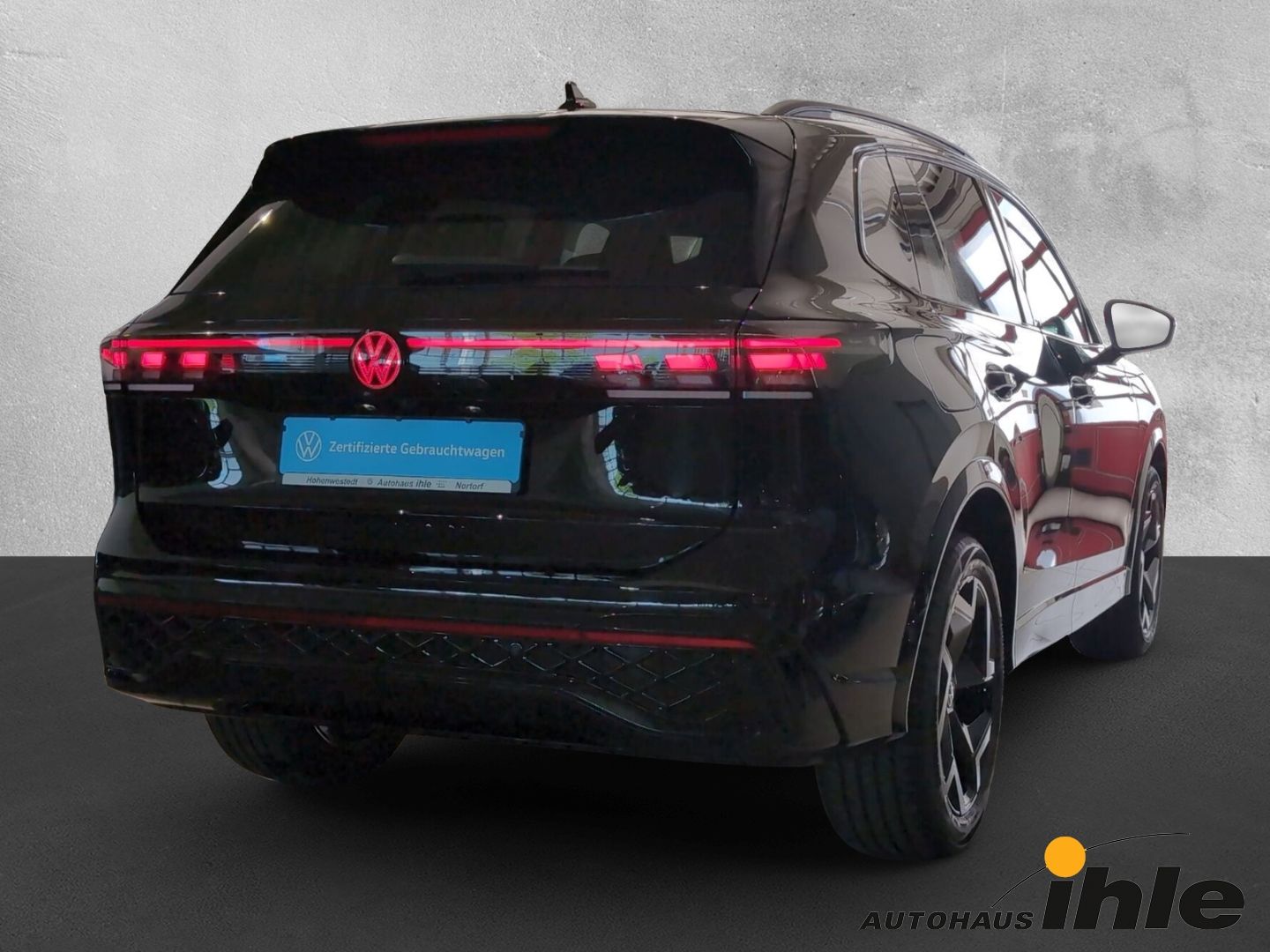 Volkswagen Tiguan R-Line Black Style 2,0 TDI DSG Gar.10.203 foto 3