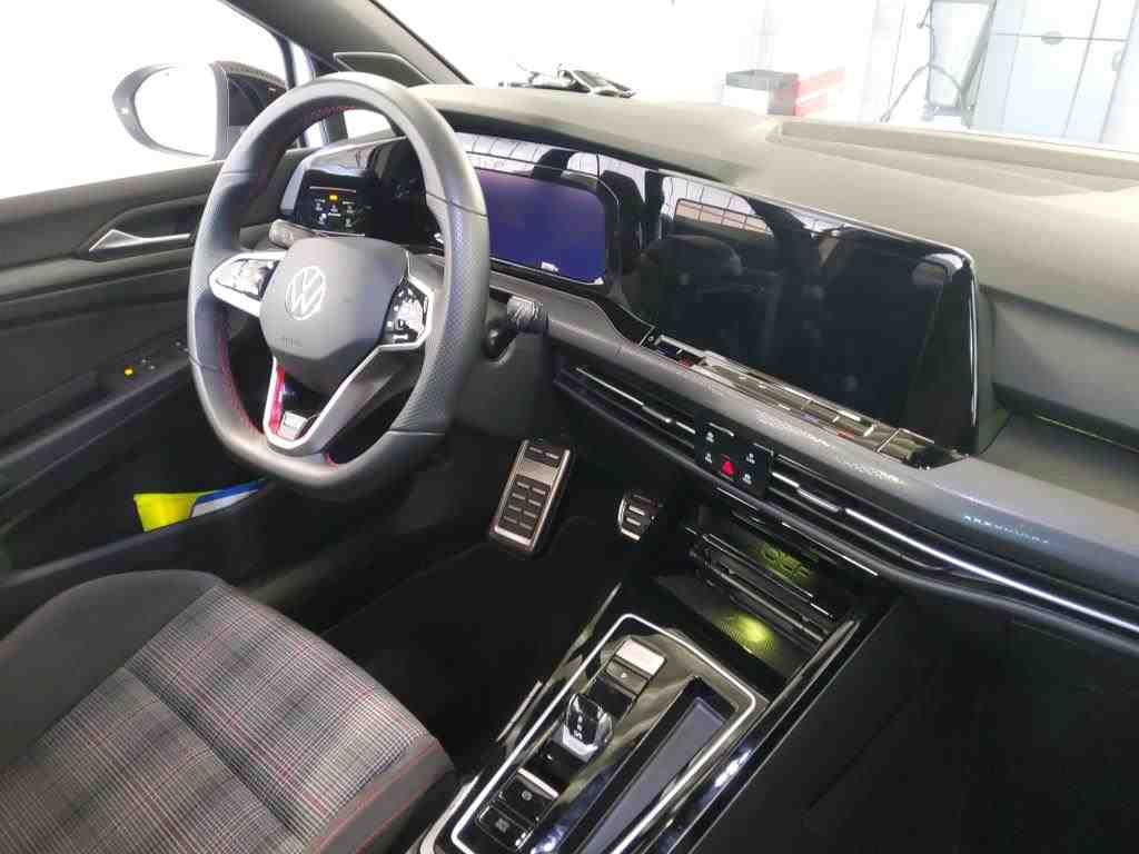 Volkswagen Golf - Bild 6
