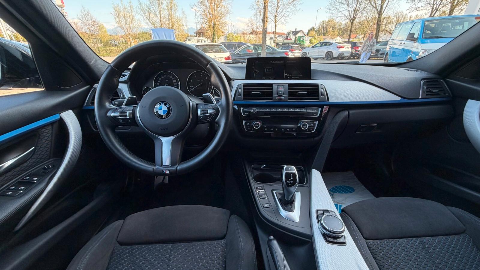BMW 330D TOURING XDRIVE M SPORT 258CH
