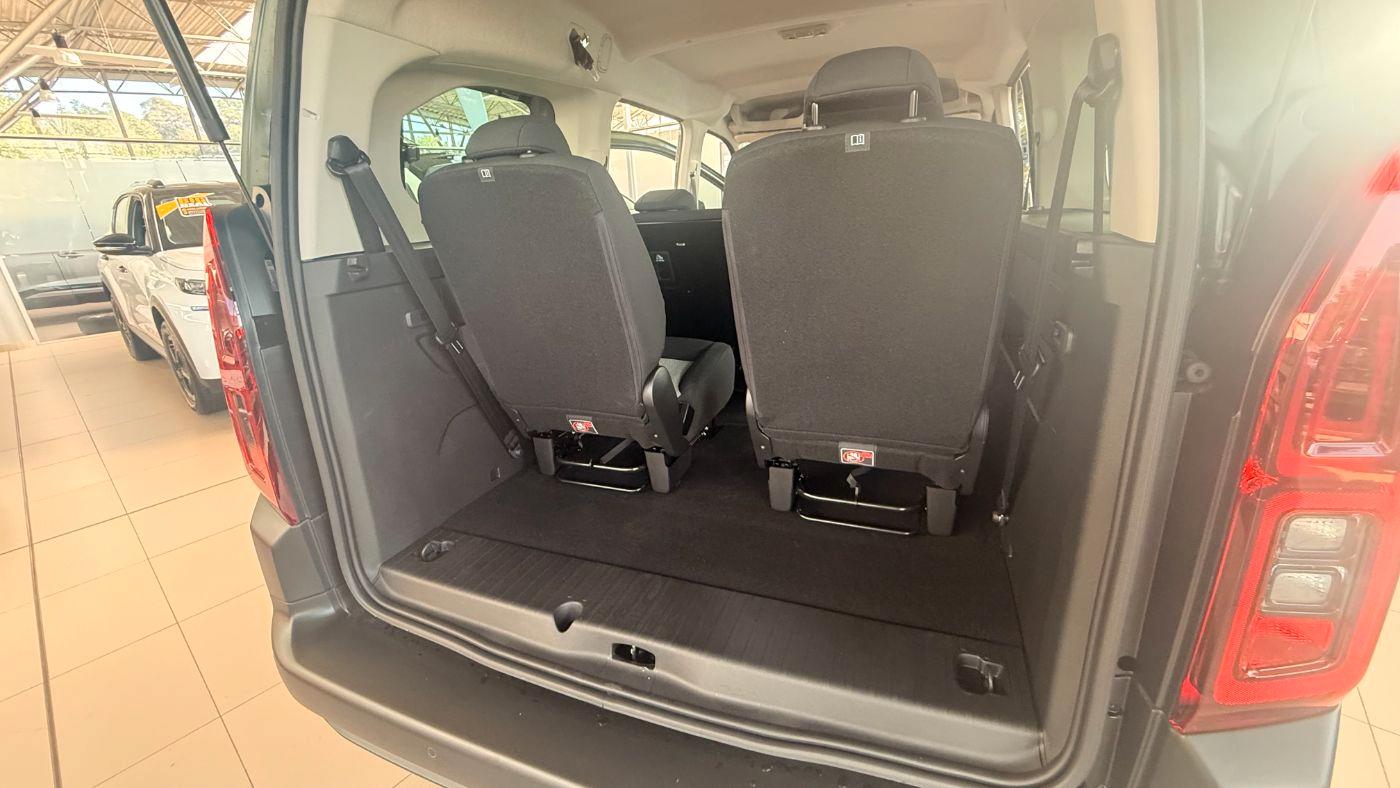 Citroën Berlingo XL 130 Plus Aktionspreis! 7 Sitze!