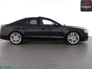 Audi S8 - 6