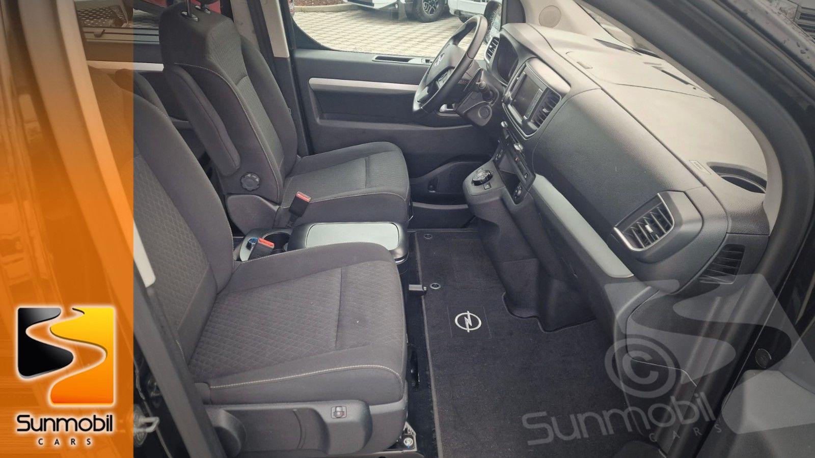 Fahrzeugabbildung Crosscamp Opel Lite Edition M 177 PS Automatik