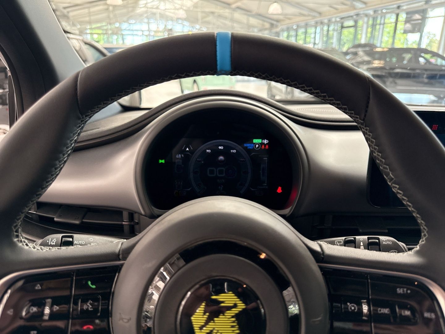 Abarth 500e - Bild 12