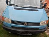 Volkswagen T4 Pritsche - Volkswagen T4: Pritsche