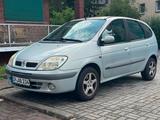 Renault Scenic 1.6 - AUTOMATIK - TÜV 03/28 - WENIG KM - Renault Grand Scenic: 2.0