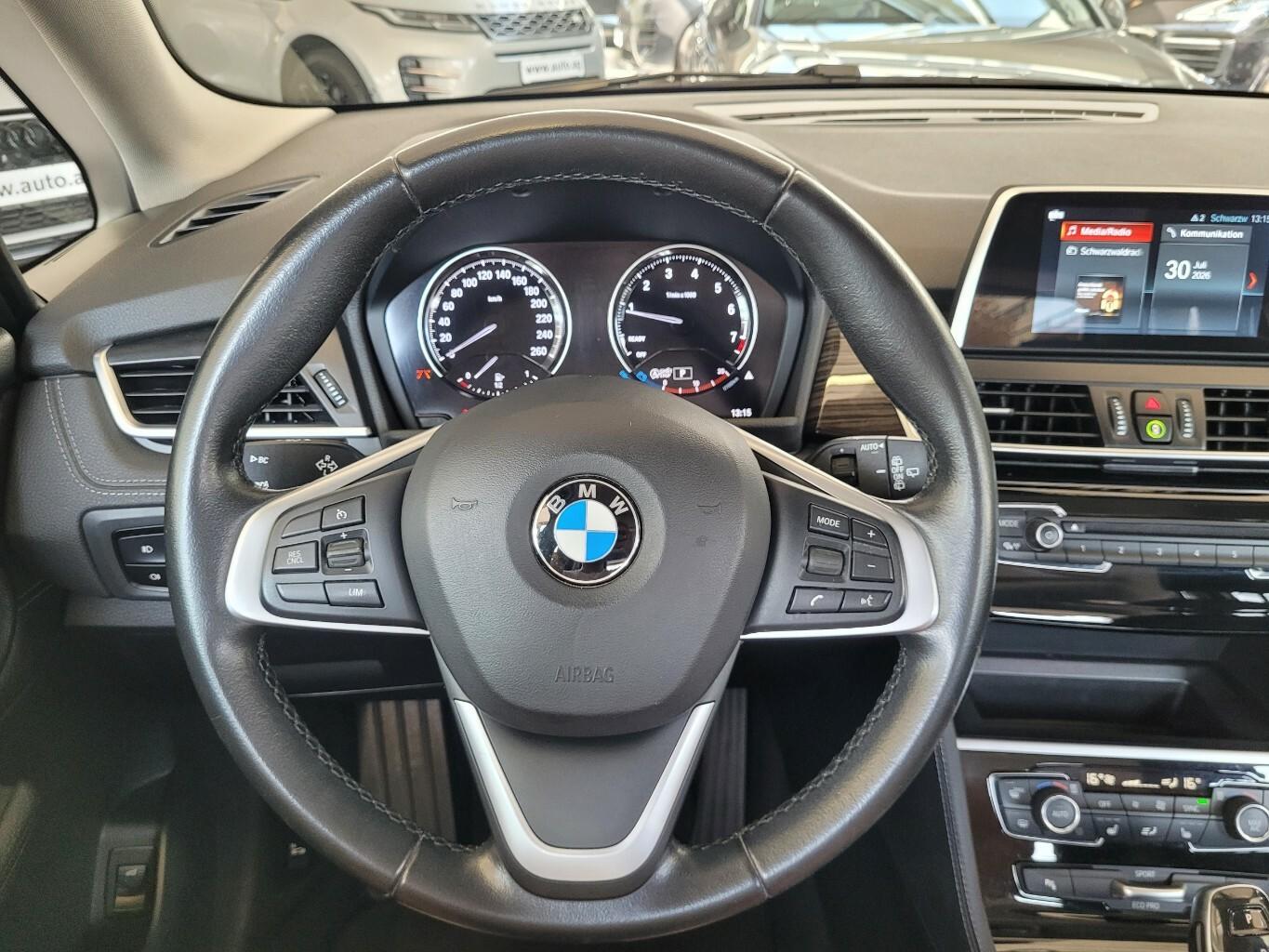 BMW 220 Active Tourer 220 i Luxury Line*AHK*Business