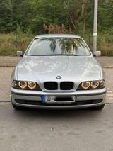 BMW E.39 520i - BMW 520 aus 1997: 520i