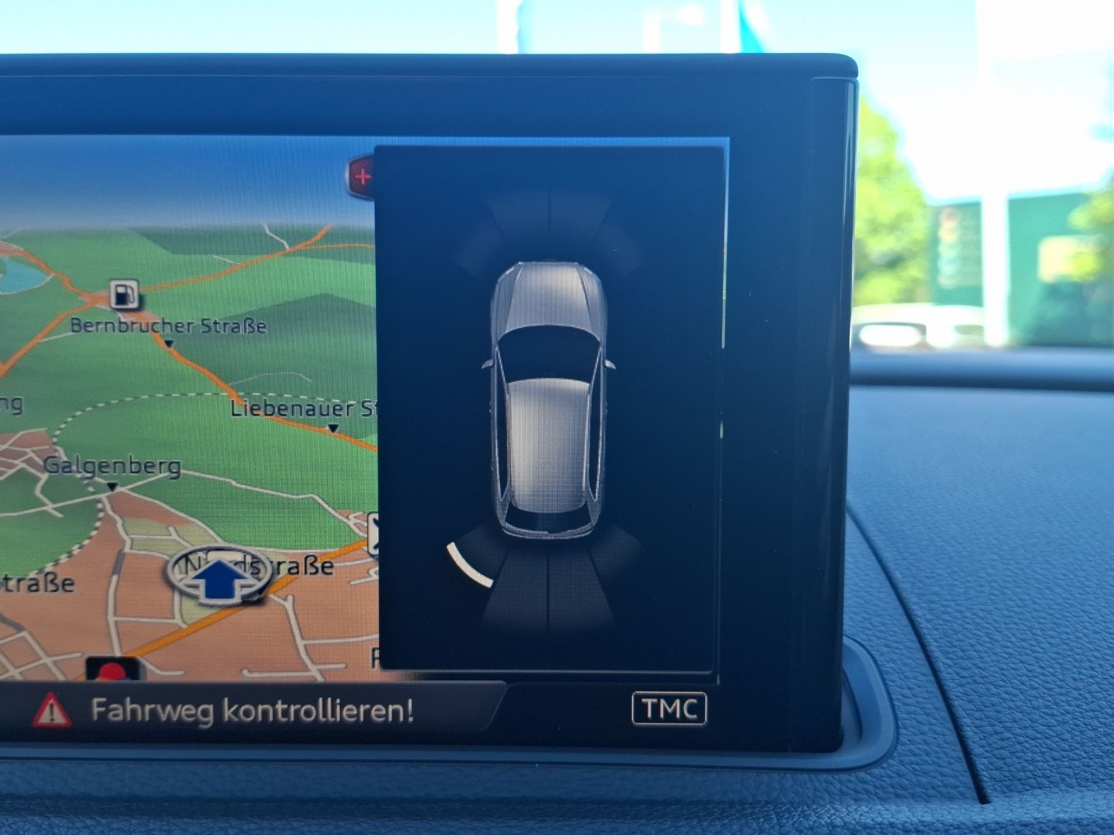 Fahrzeugabbildung Audi A3 Sportback 35 TFSI sport LED Navi GRA PDC SH 1