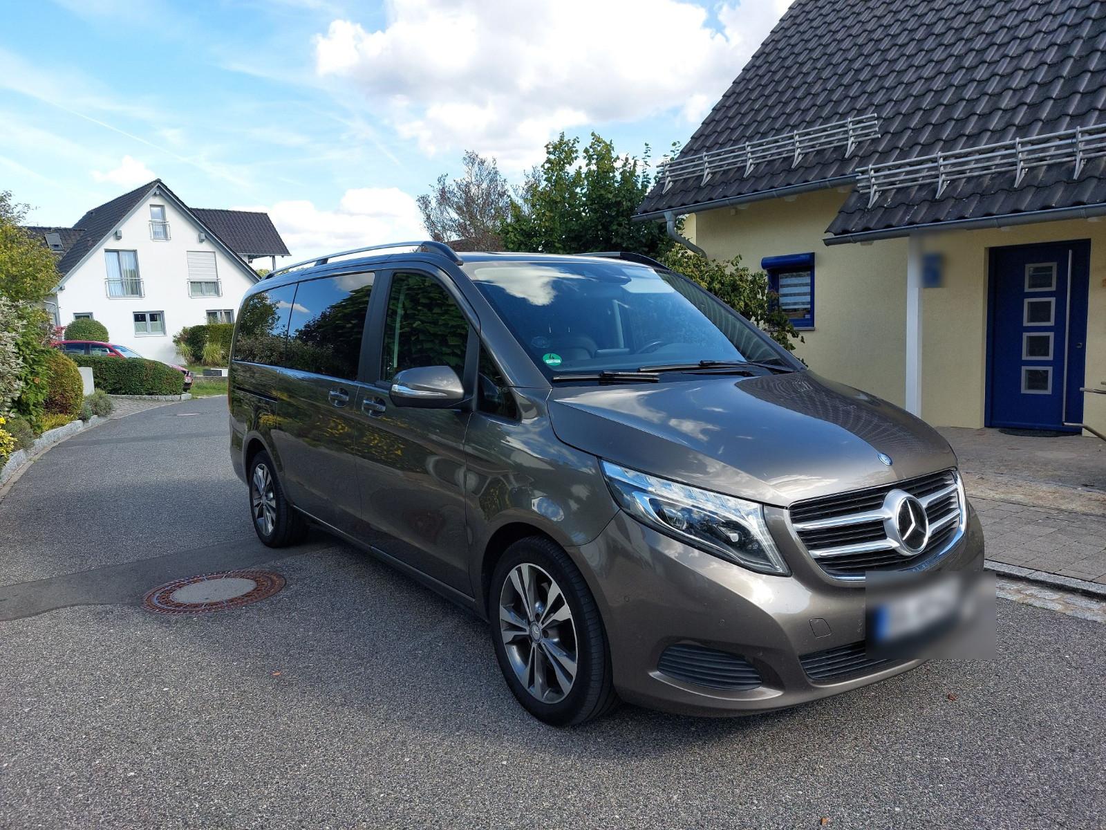 Mercedes-Benz V 250