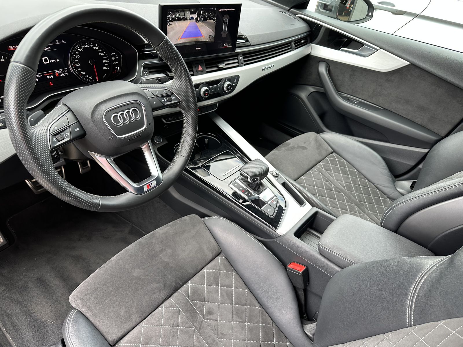 Fahrzeugabbildung Audi A5 SpB 40 TDI Quattro S-Line NAV+LED+ACC+HUD+KAM