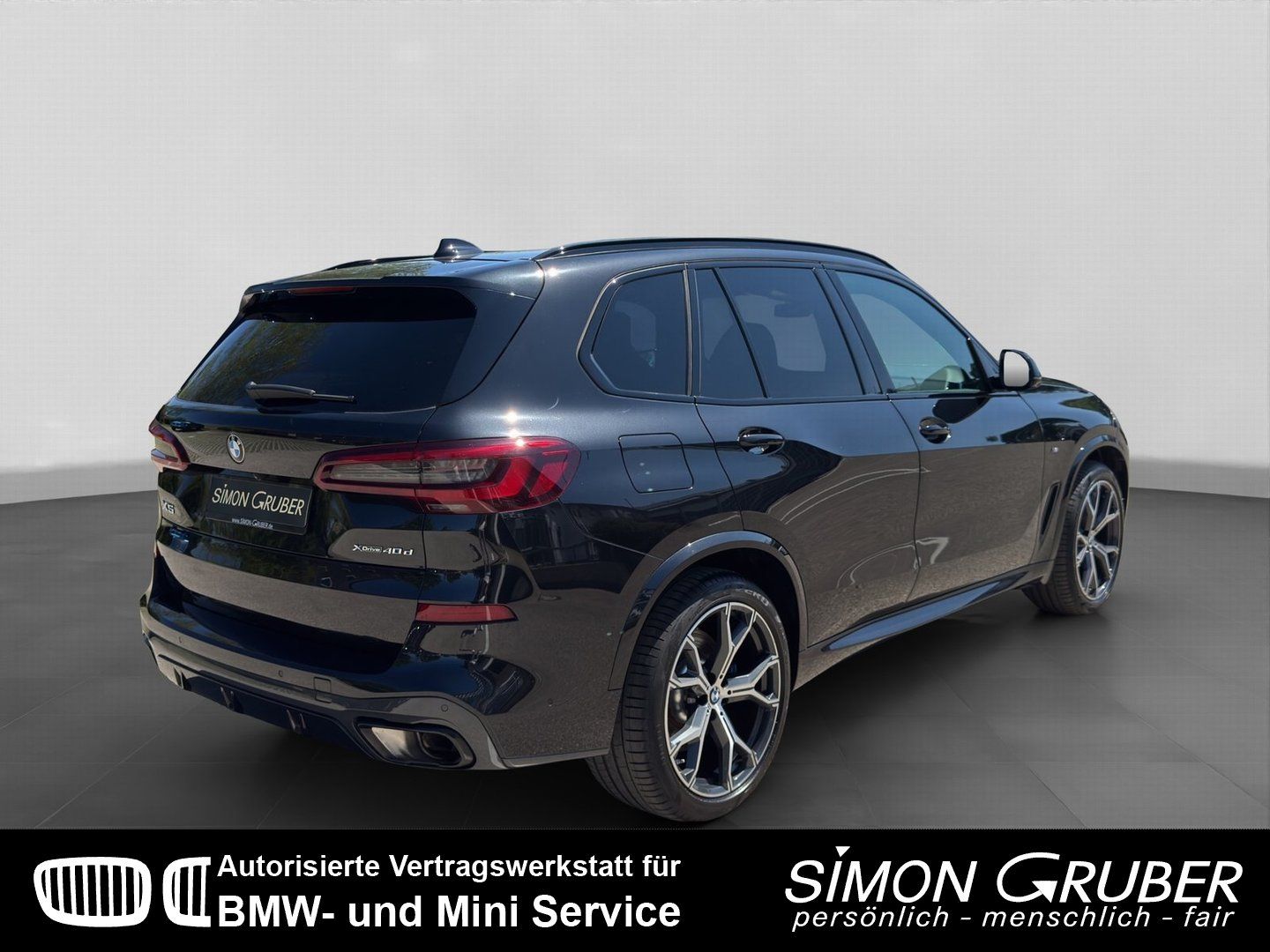 Fahrzeugabbildung BMW X5 xDrive 40d M Sport Pano Stop&GO FondEntertain