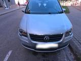 Volkswagen Touran  1.6 FSI - Volkswagen Touran: Fsi
