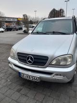 Mercedes-Benz ML 270 CDI - - gebrauchte Mercedes-Benz ML 270 aus dem Jahr 2005