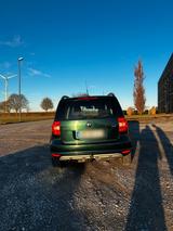 Skoda Yeti 2.0 TDI 4x4 / AHK - Skoda Yeti: Grün