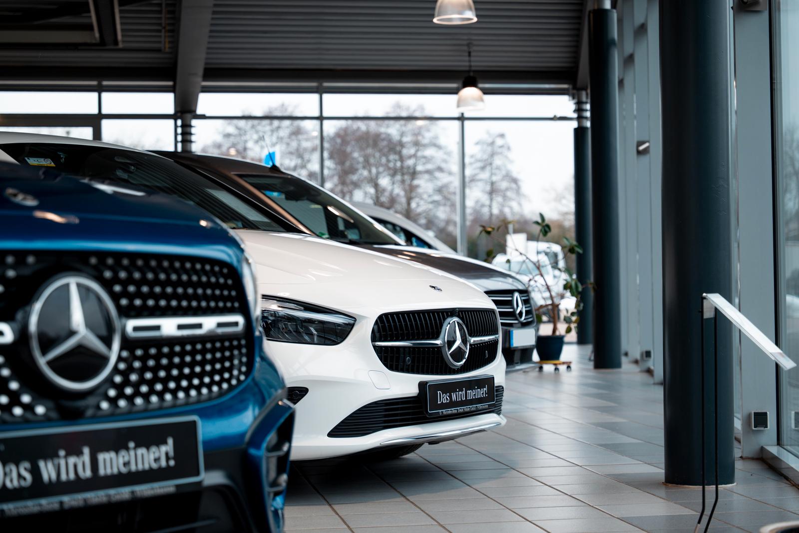 showroom-image-main