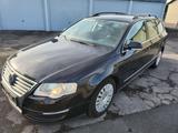 Volkswagen Passat Variant Comfortline 1.Hand/100TKM/Scheckh - Volkswagen Passat aus 2006