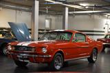 Ford Mustang-FASTBACK-FRAME OFF VOLLRESTAURATION - Ford Mustang aus 1965: Fastback