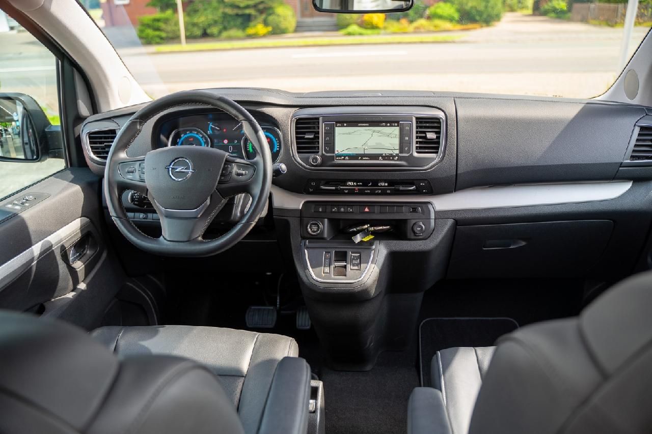 Fahrzeugabbildung Opel Zafira Life Electric Tourer M 75kw