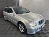 Mercedes-Benz C 200 T-Modell*AVANTGARDE*AUDIO 20-KLIMAAUT-TEMP - gebrauchte Mercedes-Benz C 200 aus dem Jahr 2005